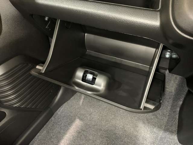 スズキ ハスラー ６６０ タフワイルド R8年 () 99