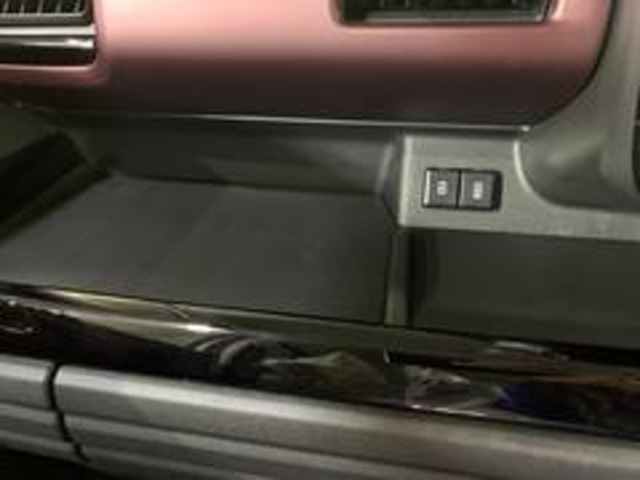 スズキ スペーシア　ギア ６６０ カスタム ハイブリッド ＸＳターボ R8年 () 99