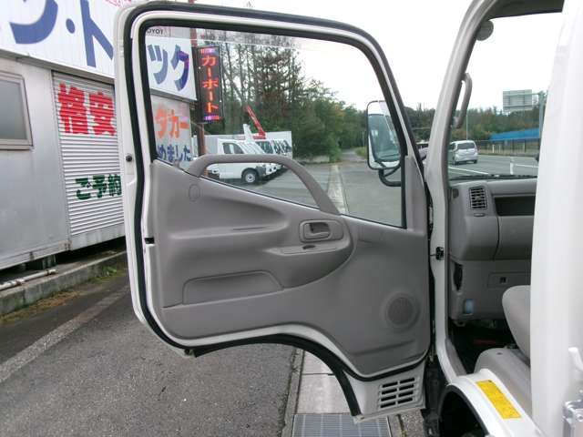 トヨタ ダイナ トラック H22年 () 99