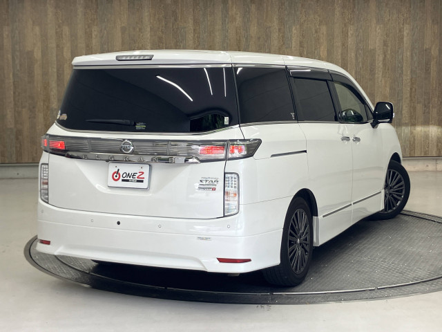 日産 エルグランド ２．５ ２５０ハイウェイスターＳ アーバンクロム R3年 () 99