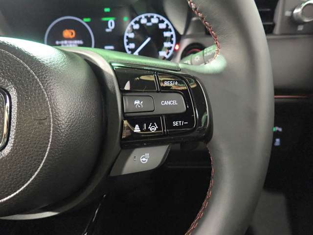 ホンダ ヴェゼル １．５ Ｅ：ＨＥＶ ＲＳ R8年 () 99