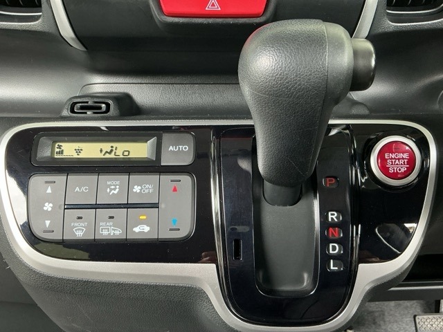 ホンダ Ｎ　ＢＯＸ ６６０ Ｇ ＳＳパッケージ H29年 (近畿) 99