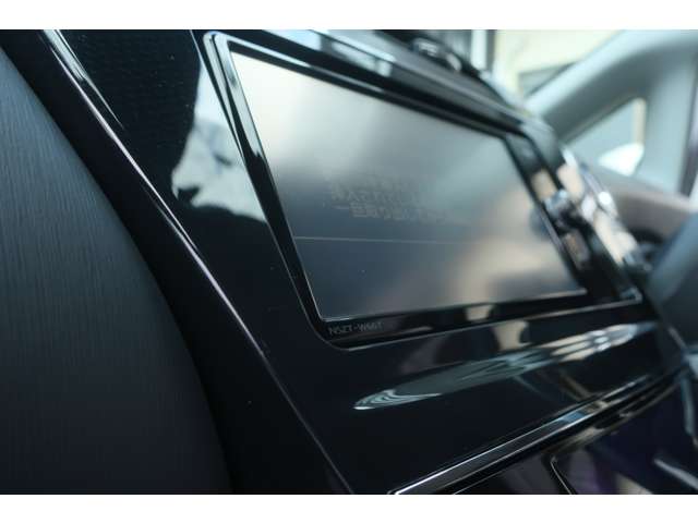 トヨタ プリウスΑ １．８ Ｓ ツーリングセレクション H30年 (関東) 99