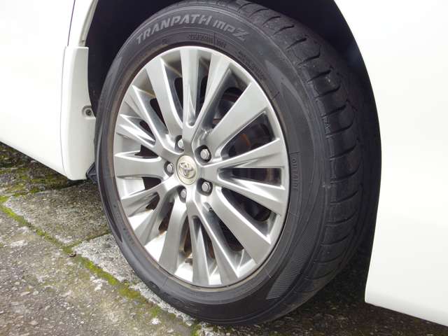 トヨタ ヴェルファイア ２．４ Ｚ ゴールデンアイズＩＩ H26年 (東海) 99