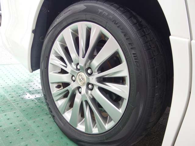 トヨタ ヴェルファイア ２．４ Ｚ ゴールデンアイズＩＩ H26年 (東海) 99