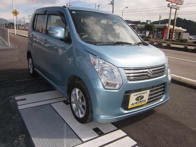 スズキ ワゴンＲ ６６０ ＦＸ リミテッド ４ＷＤ H25年 () 99
