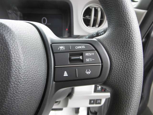 ホンダ Ｎ　ＢＯＸ ６６０ ４ＷＤ R8年 () 99