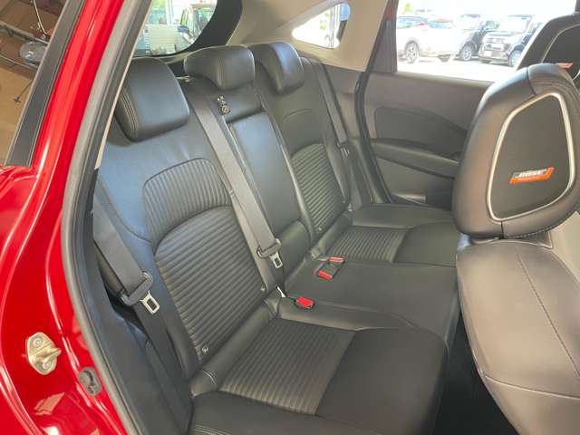 日産 ノートオーラ １．２ Ｇ レザーエディション R4年 (甲信越・北陸) 99