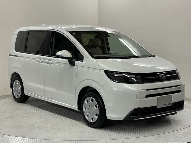 ホンダ フリード　ハイブリッド １．５ Ｅ：ＨＥＶ エアー R7年 (甲信越・北陸) 99
