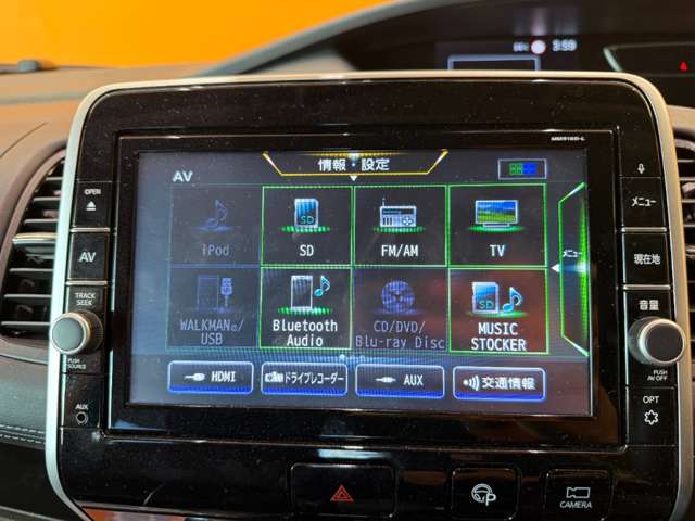 日産 セレナ ２．０ ハイウェイスター ＶセレクションＩＩ R1年 (近畿) 99