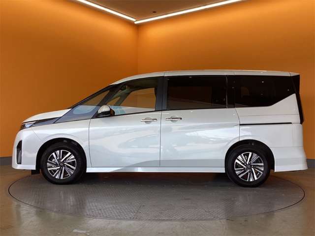 日産 セレナ ２．０ ハイウェイスターＶ Ｖセレクション R7年 (近畿) 99