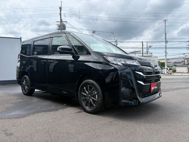 トヨタ ノア １．８ ハイブリッド Ｘ Ｅ－ＦＯＵＲ ４ＷＤ R6年 () 99