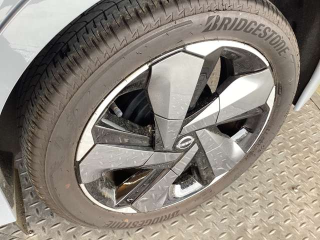 日産 ノートオーラ １．２ Ｇ レザーエディション R4年 (近畿) 99