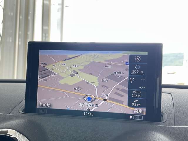 アウディ Ａ３　スポーツバック １．４　ＴＦＳＩ H26年 (近畿) 99