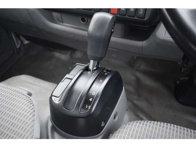 トヨタ トヨエース ４．０ フルジャストロー ディーゼル R1年 (近畿) 99