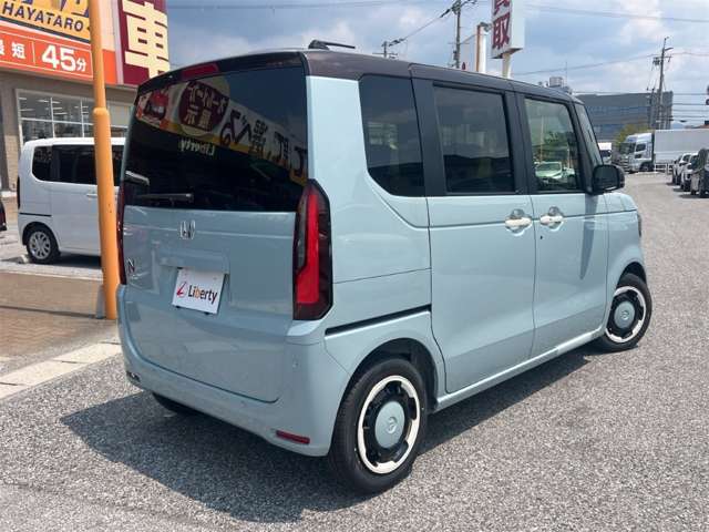 ホンダ Ｎ　ＢＯＸ ６６０ ファッションスタイル ２トーン R8年 (近畿) 99