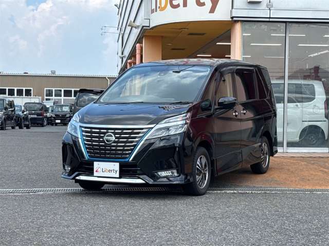 日産 セレナ １．２ Ｅ－ＰＯＷＥＲ ハイウェイスター Ｖ R4年 (近畿) 99