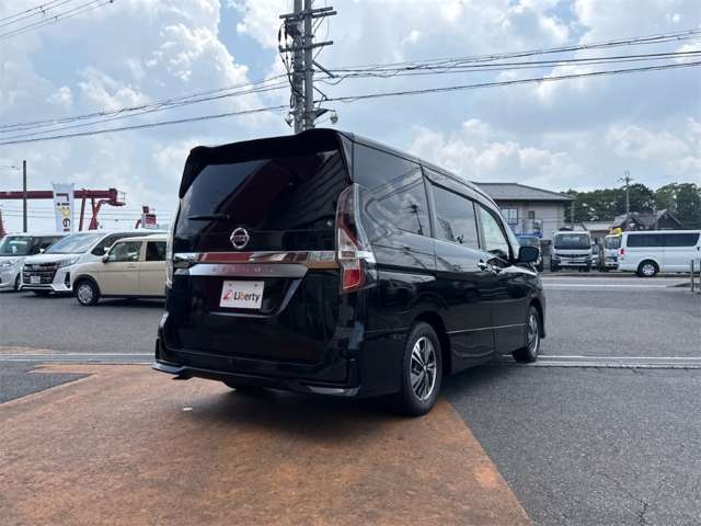 日産 セレナ １．２ Ｅ－ＰＯＷＥＲ ハイウェイスター Ｖ R4年 (近畿) 99