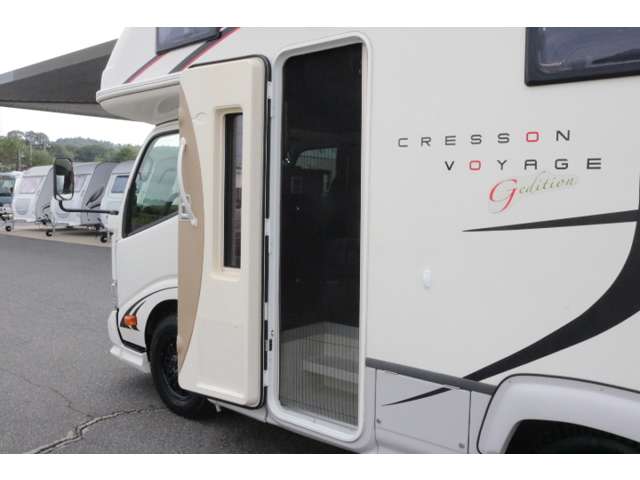トヨタ カムロード ナッツＲＶ H30年 () 99
