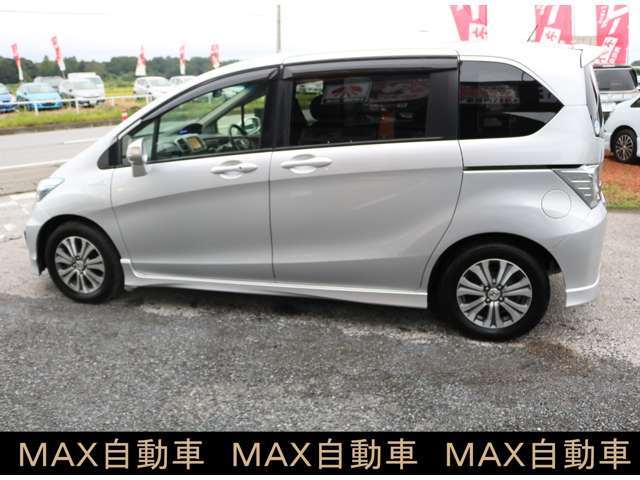 ホンダ フリード　ハイブリッド １．５ ジャストセレクション H25年 () 99
