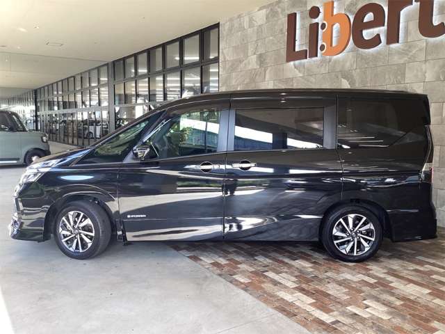 日産 セレナ １．２ Ｅ－ＰＯＷＥＲ ハイウェイスター Ｖ R3年 (近畿) 99