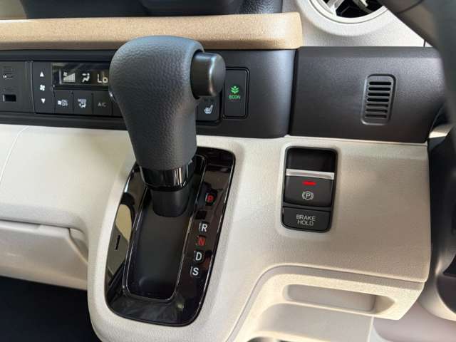 ホンダ Ｎ　ＢＯＸ ６６０ R8年 (近畿) 99