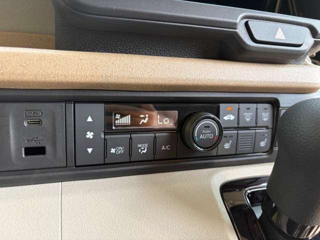 ホンダ Ｎ　ＢＯＸ ６６０ R8年 (近畿) 99