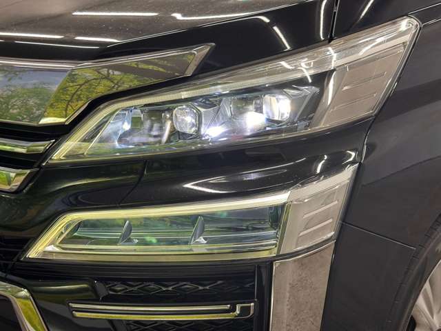 トヨタ ヴェルファイア ２．５ Ｚ R1年 (近畿) 99