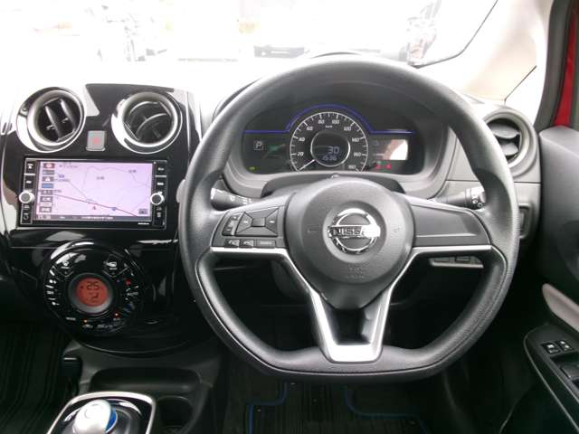 日産 ノート １．２ Ｅ－ＰＯＷＥＲ Ｘ R1年 (九州・沖縄) 99