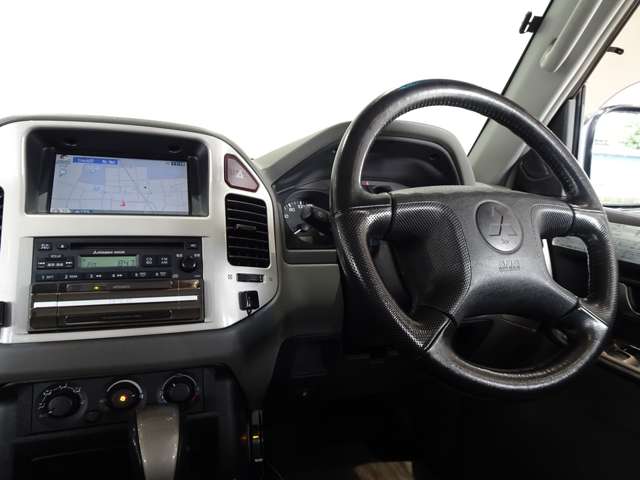 三菱 パジェロ ３．０ アクティブフィールドエディション ４ＷＤ H17年 (関東) 99