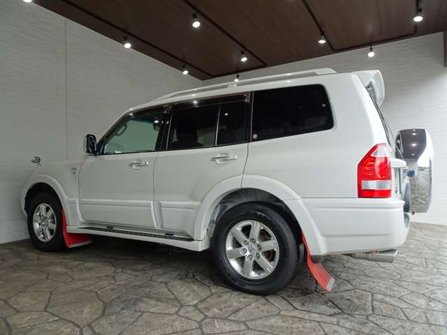 三菱 パジェロ ３．０ アクティブフィールドエディション ４ＷＤ H17年 (関東) 99