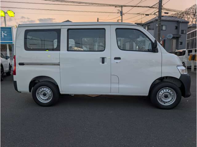 マツダ ボンゴバン １．５ ＳＴＤ R8年 (関東) 99