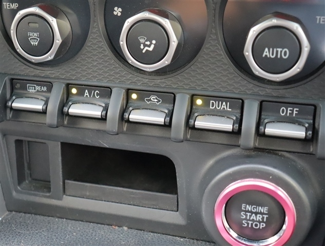 トヨタ ８６ ２．０ ＧＴ H25年 () 99