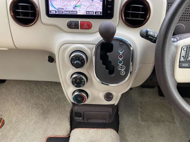 トヨタ ポルテ １．５ Ｆ ア ラ モード ドゥ H27年 (東海) 99