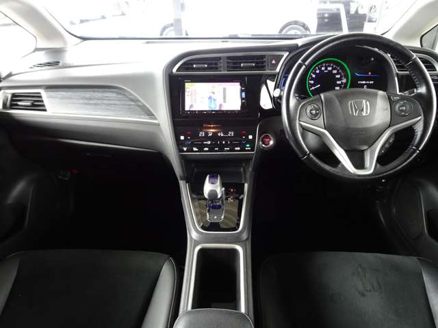 ホンダ シャトル １．５ ハイブリッド Ｚ H28年 (関東) 99