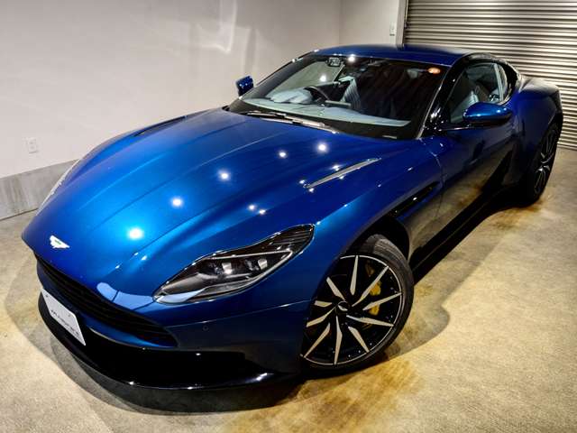アストンマーティン ＤＢ１１ Ｖ８ R1年 () 99