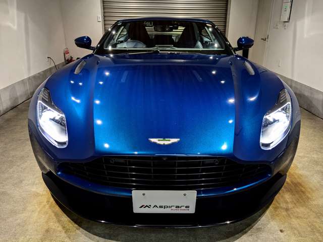 アストンマーティン ＤＢ１１ Ｖ８ R1年 () 99