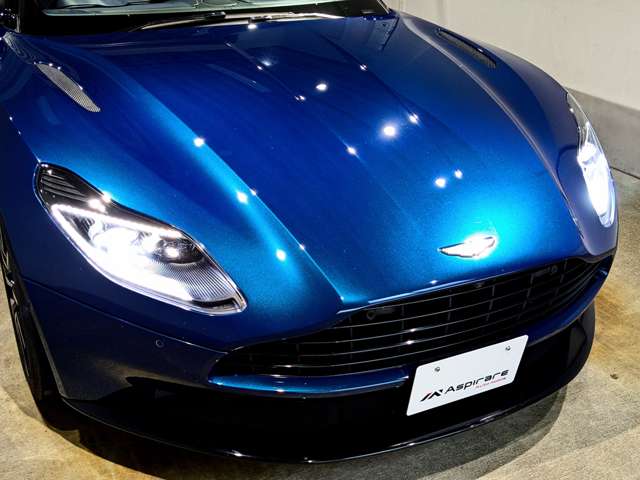 アストンマーティン ＤＢ１１ Ｖ８ R1年 () 99
