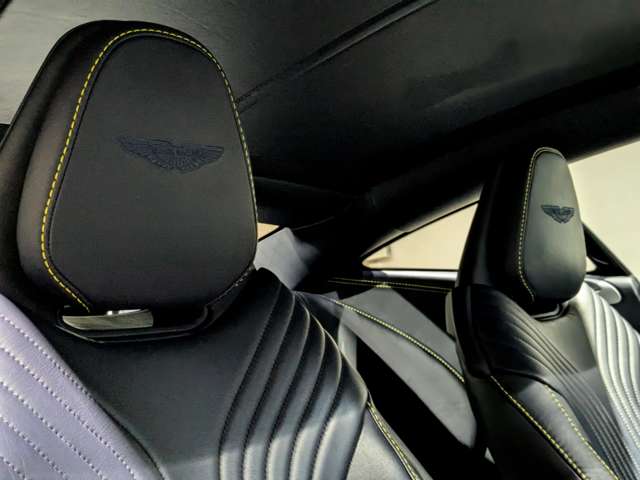 アストンマーティン ＤＢ１１ Ｖ８ R1年 () 99