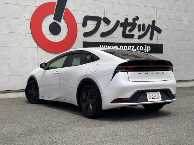 トヨタ プリウス １．８ Ｕ R5年 (四国) 99