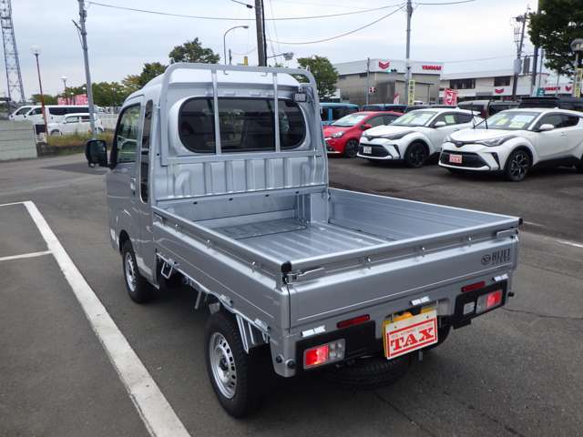 ダイハツ ハイゼットトラック ６６０ ジャンボ エクストラ ３方開 ４ＷＤ R8年 (九州・沖縄) 99