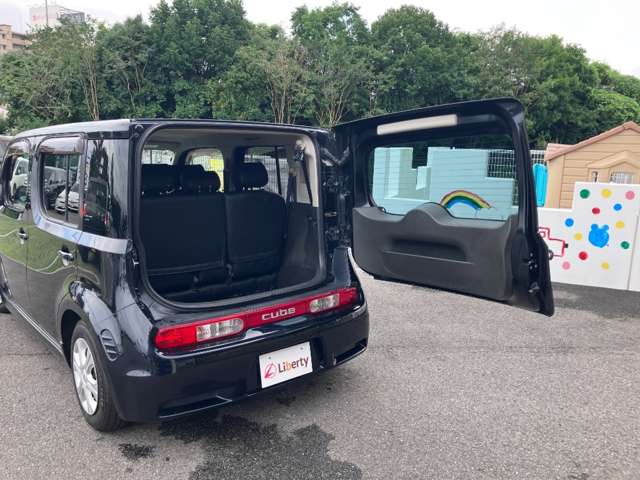 日産 キューブ １．５ ライダー ブラックライン H24年 (九州・沖縄) 99
