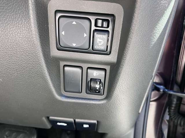 日産 キューブ １．５ １５Ｘ Ｍセレクション H21年 (九州・沖縄) 99