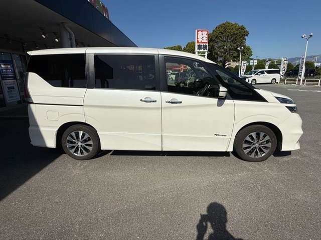 日産 セレナ ２．０ ハイウェイスター プロパイロット エディション H29年 (九州・沖縄) 99