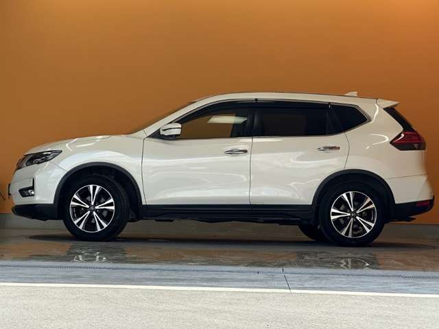 日産 エクストレイル ２．０ ２０Ｘ ２列車 ４ＷＤ H29年 (甲信越・北陸) 99