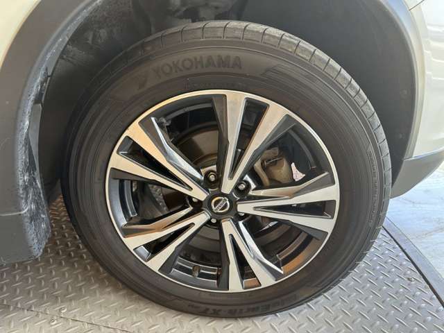 日産 エクストレイル ２．０ ２０Ｘ ２列車 ４ＷＤ H29年 (甲信越・北陸) 99