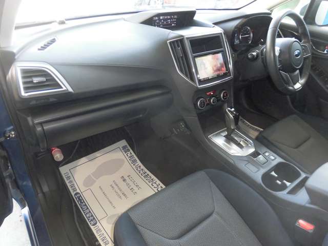 スバル インプレッサスポーツ １．６ Ｉ－Ｌ アイサイト ４ＷＤ H29年 (東海) 99