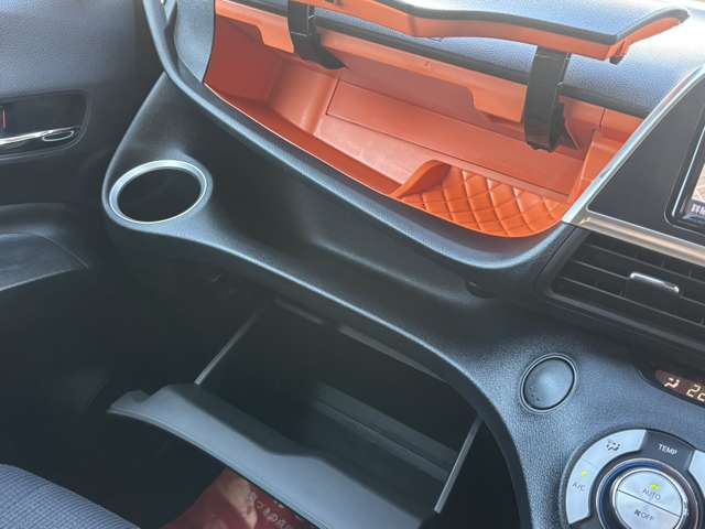トヨタ シエンタ １．５ Ｇ ４ＷＤ H29年 (北海道) 99