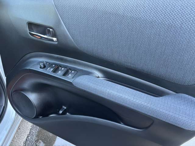 トヨタ シエンタ １．５ Ｇ ４ＷＤ H29年 (北海道) 99