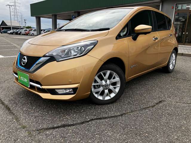 日産 ノート １．２ Ｅ－ＰＯＷＥＲ メダリスト 助手席回転シート H30年 () 99